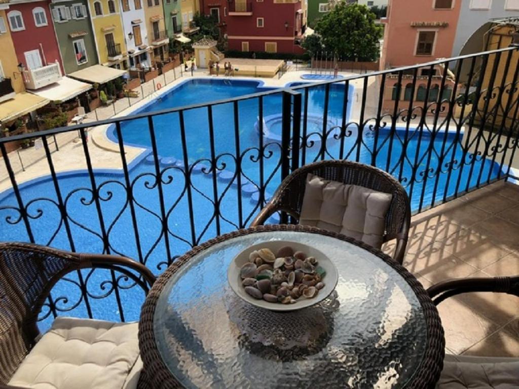 Valencia, Ideally Located 3Bed-2Bath Apart.Few Mints Walk From Beach,Pool,Shop. Port Saplaya Kültér fotó