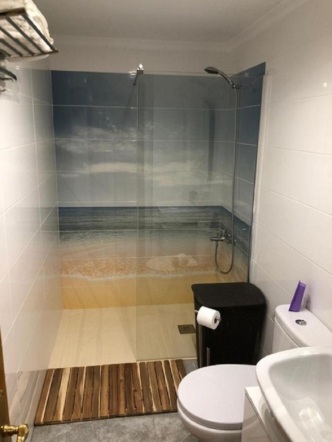 Valencia, Ideally Located 3Bed-2Bath Apart.Few Mints Walk From Beach,Pool,Shop. Port Saplaya Kültér fotó
