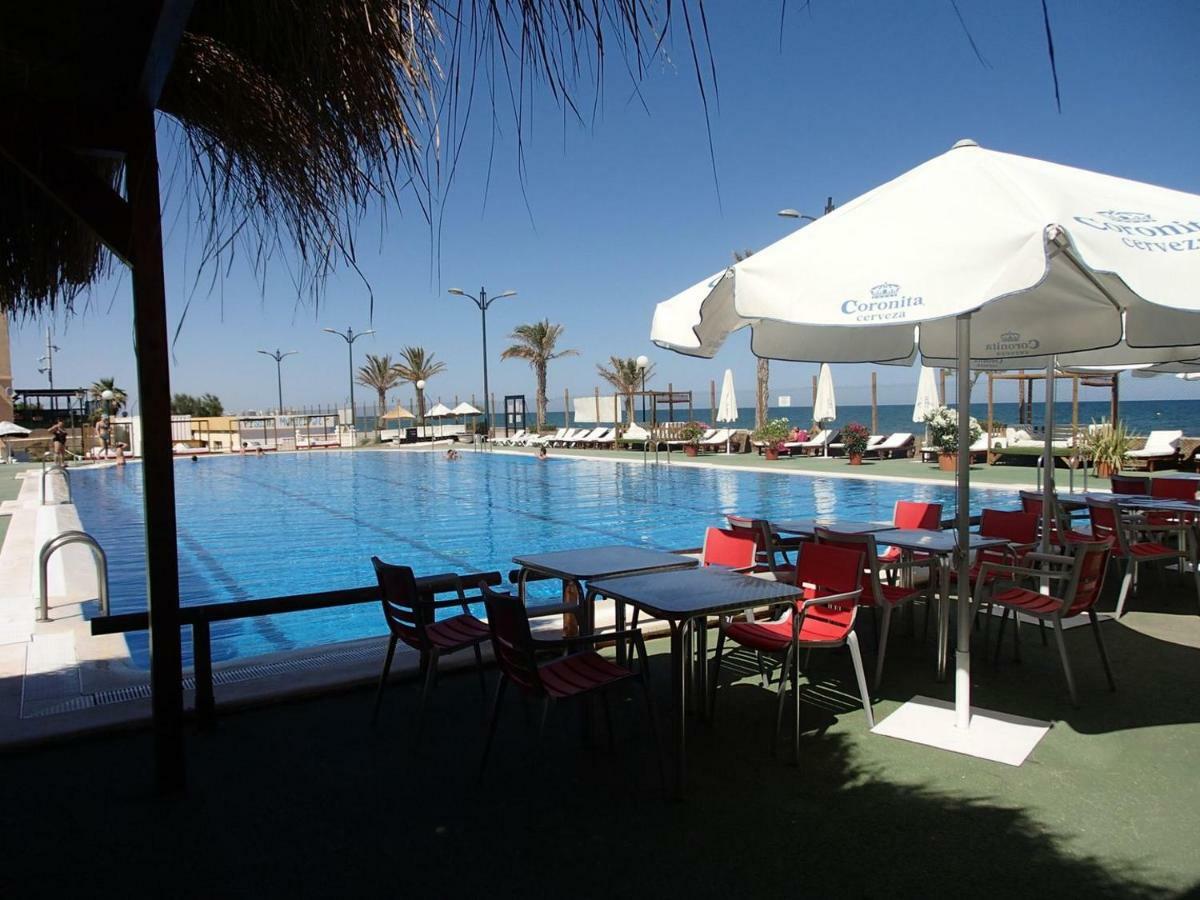 Valencia, Ideally Located 3Bed-2Bath Apart.Few Mints Walk From Beach,Pool,Shop. Port Saplaya Kültér fotó